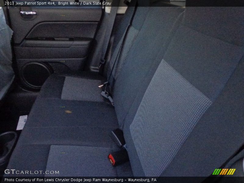 Bright White / Dark Slate Gray 2013 Jeep Patriot Sport 4x4