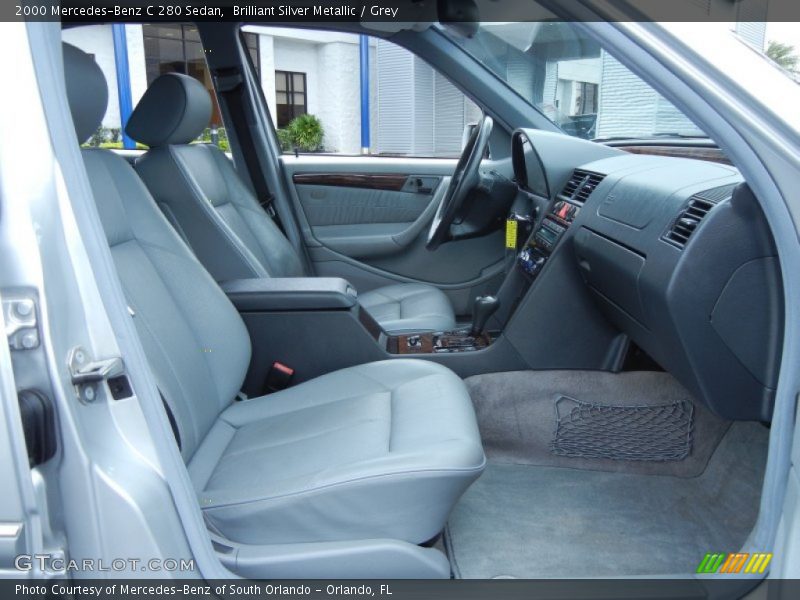Front Seat of 2000 C 280 Sedan