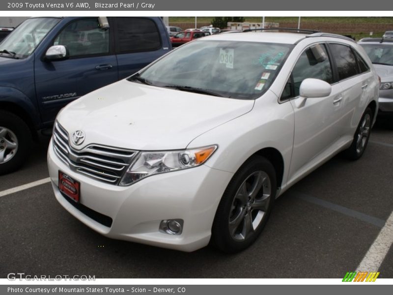 Blizzard Pearl / Gray 2009 Toyota Venza V6 AWD