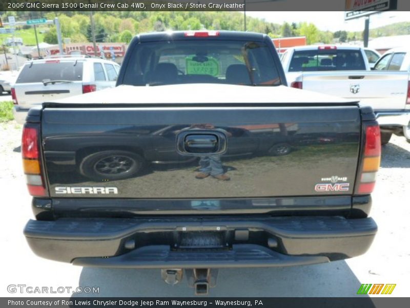 Onyx Black / Stone Gray leather 2006 GMC Sierra 1500 Denali Crew Cab 4WD