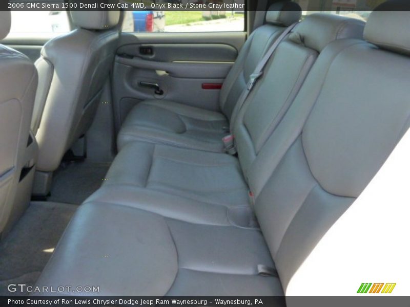 Onyx Black / Stone Gray leather 2006 GMC Sierra 1500 Denali Crew Cab 4WD