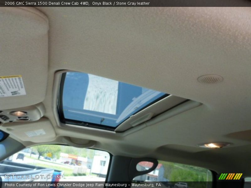 Onyx Black / Stone Gray leather 2006 GMC Sierra 1500 Denali Crew Cab 4WD