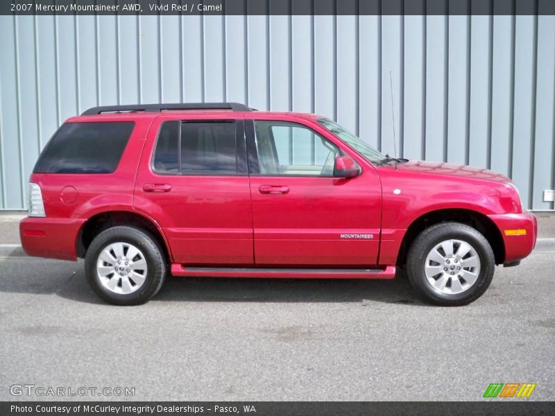 Vivid Red / Camel 2007 Mercury Mountaineer AWD