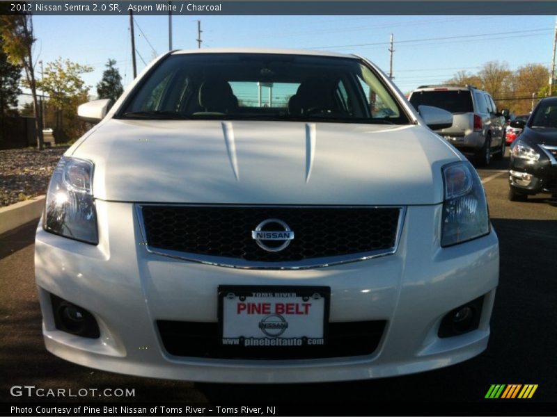 Aspen White / Charcoal 2012 Nissan Sentra 2.0 SR