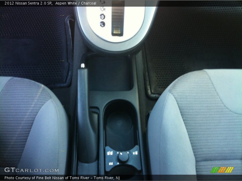 Aspen White / Charcoal 2012 Nissan Sentra 2.0 SR