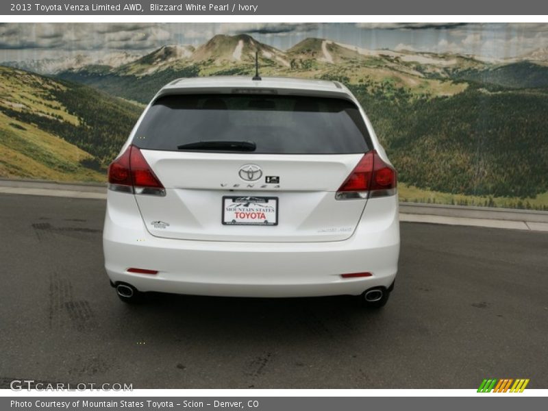 Blizzard White Pearl / Ivory 2013 Toyota Venza Limited AWD
