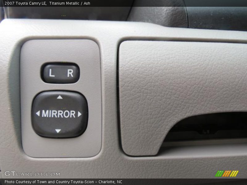 Titanium Metallic / Ash 2007 Toyota Camry LE