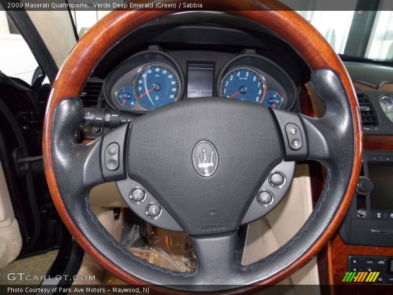 Verde Deep Emerald (Green) / Sabbia 2009 Maserati Quattroporte