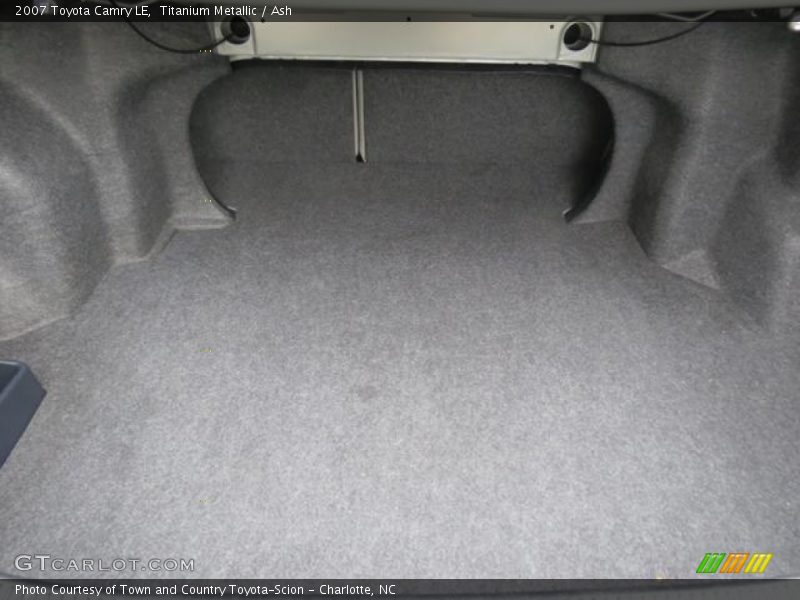 Titanium Metallic / Ash 2007 Toyota Camry LE
