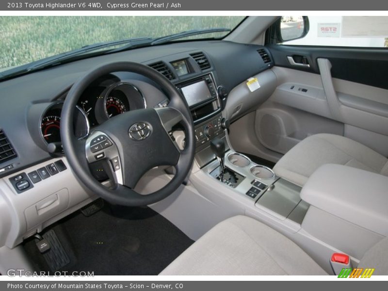Cypress Green Pearl / Ash 2013 Toyota Highlander V6 4WD