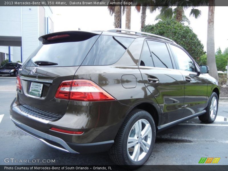 Dakota Brown Metallic / Almond Beige 2013 Mercedes-Benz ML 350 4Matic