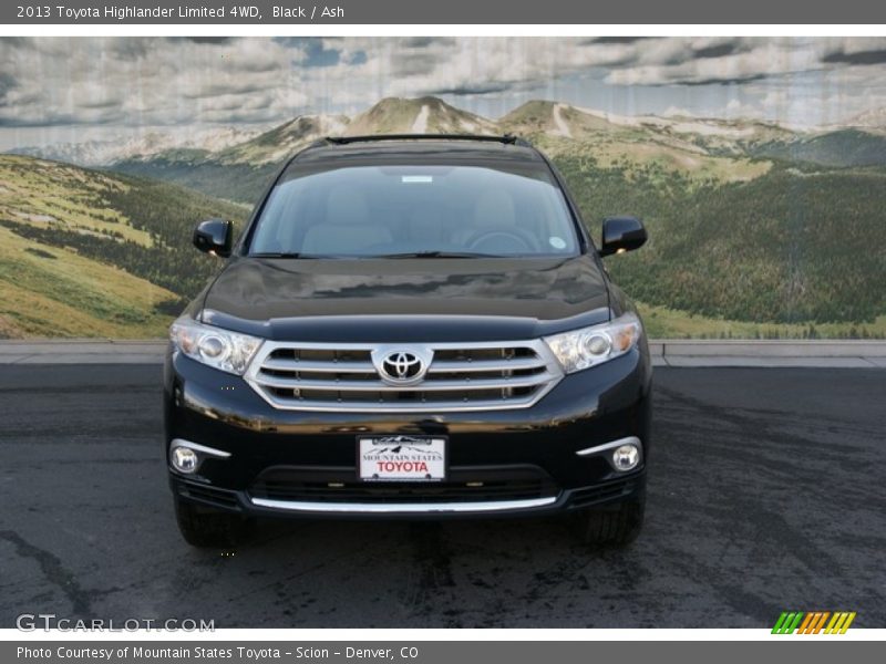 Black / Ash 2013 Toyota Highlander Limited 4WD