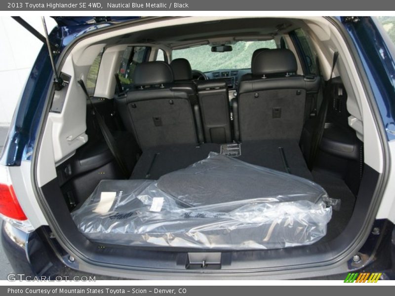 Nautical Blue Metallic / Black 2013 Toyota Highlander SE 4WD