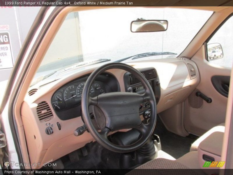 Dashboard of 1999 Ranger XL Regular Cab 4x4