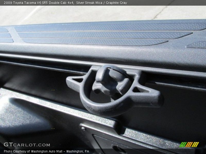 Silver Streak Mica / Graphite Gray 2009 Toyota Tacoma V6 SR5 Double Cab 4x4