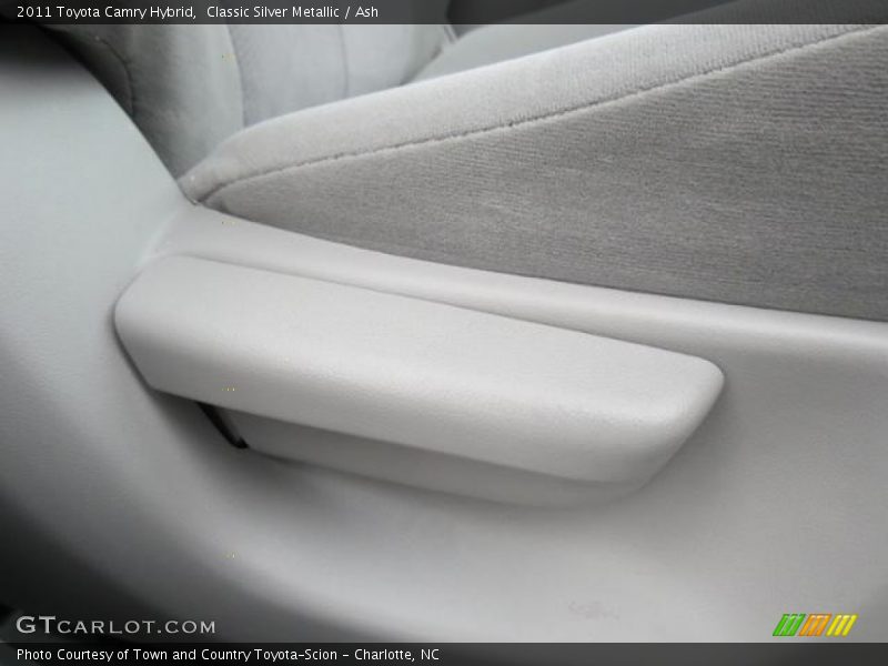 Classic Silver Metallic / Ash 2011 Toyota Camry Hybrid