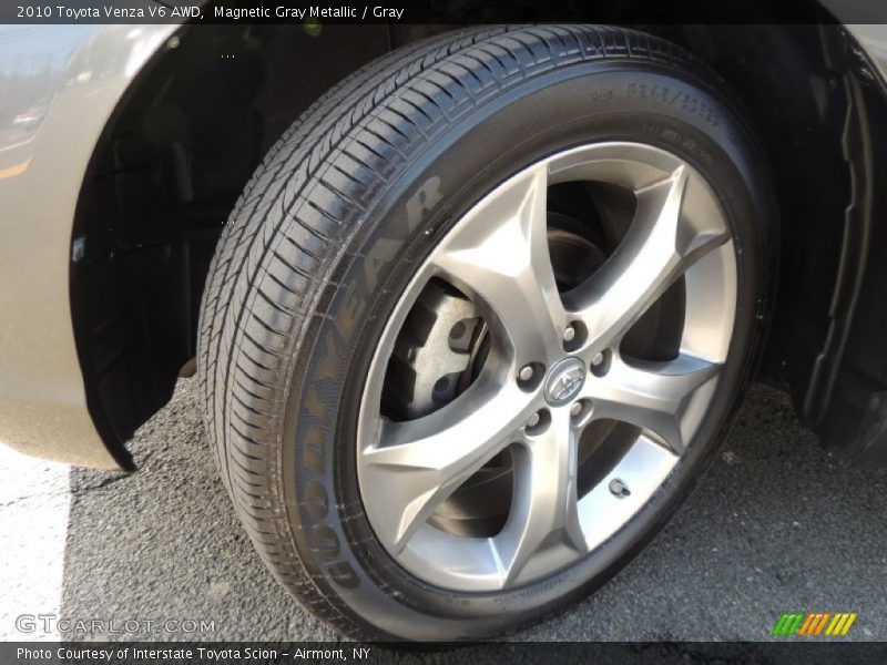 Magnetic Gray Metallic / Gray 2010 Toyota Venza V6 AWD