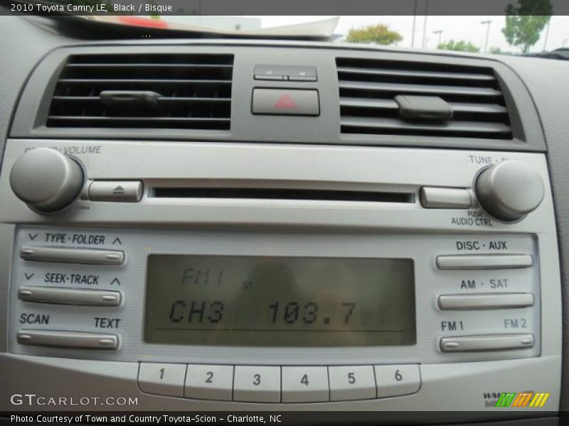 Black / Bisque 2010 Toyota Camry LE