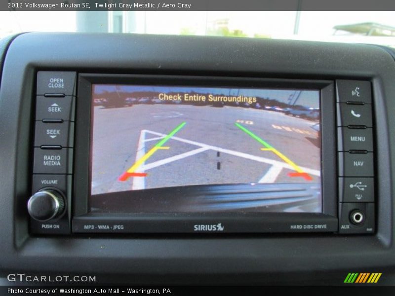 Twilight Gray Metallic / Aero Gray 2012 Volkswagen Routan SE