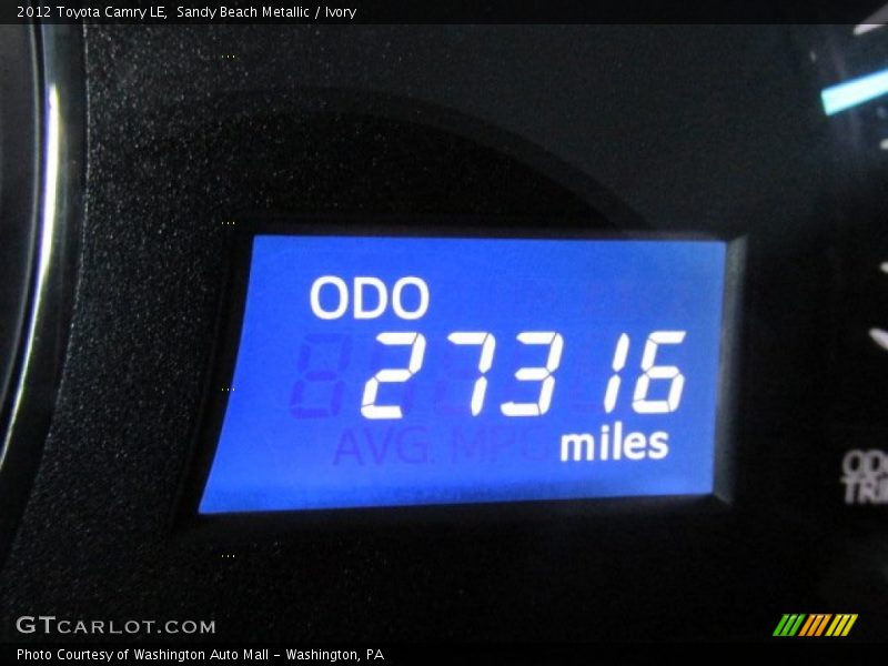 Sandy Beach Metallic / Ivory 2012 Toyota Camry LE