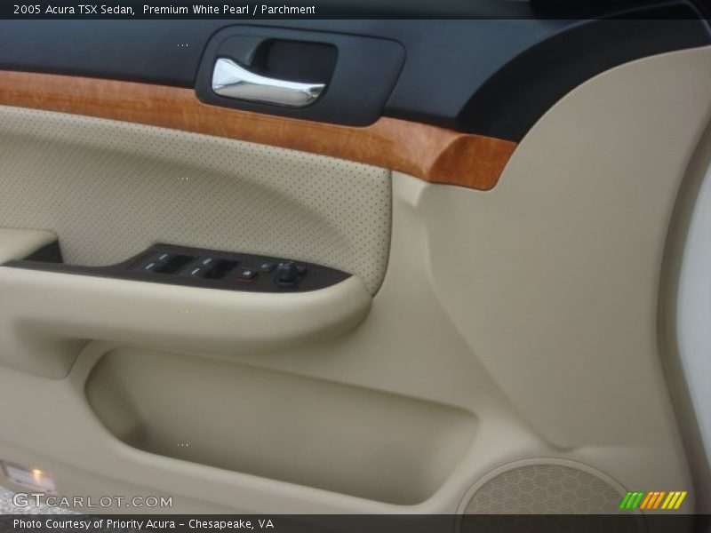 Premium White Pearl / Parchment 2005 Acura TSX Sedan
