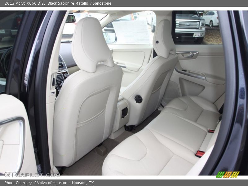 Black Sapphire Metallic / Sandstone 2013 Volvo XC60 3.2