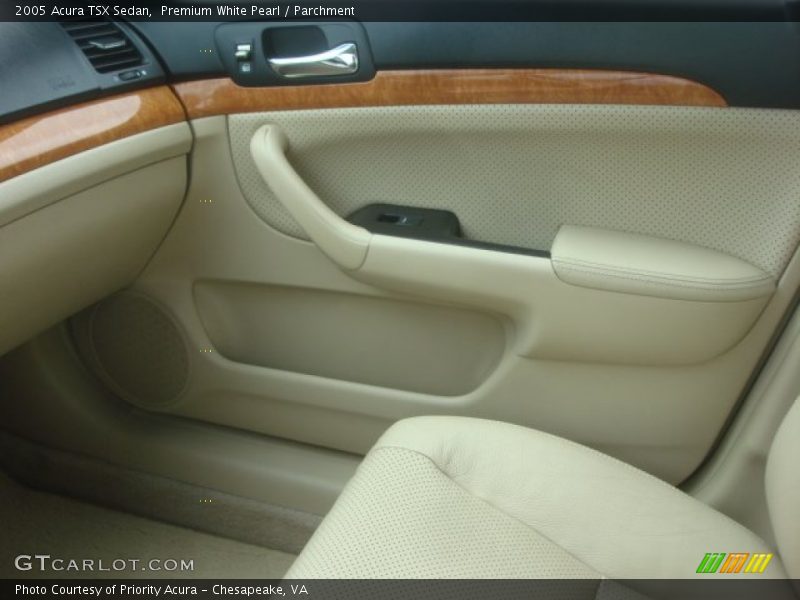 Premium White Pearl / Parchment 2005 Acura TSX Sedan