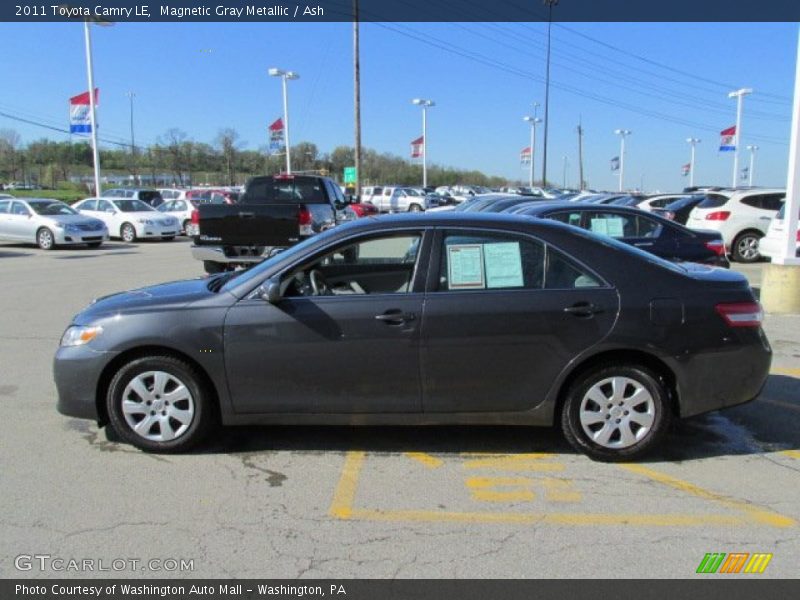 Magnetic Gray Metallic / Ash 2011 Toyota Camry LE