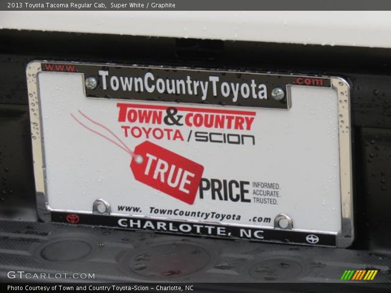 Super White / Graphite 2013 Toyota Tacoma Regular Cab