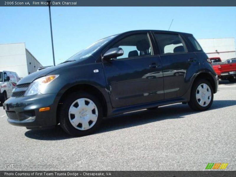 Flint Mica / Dark Charcoal 2006 Scion xA