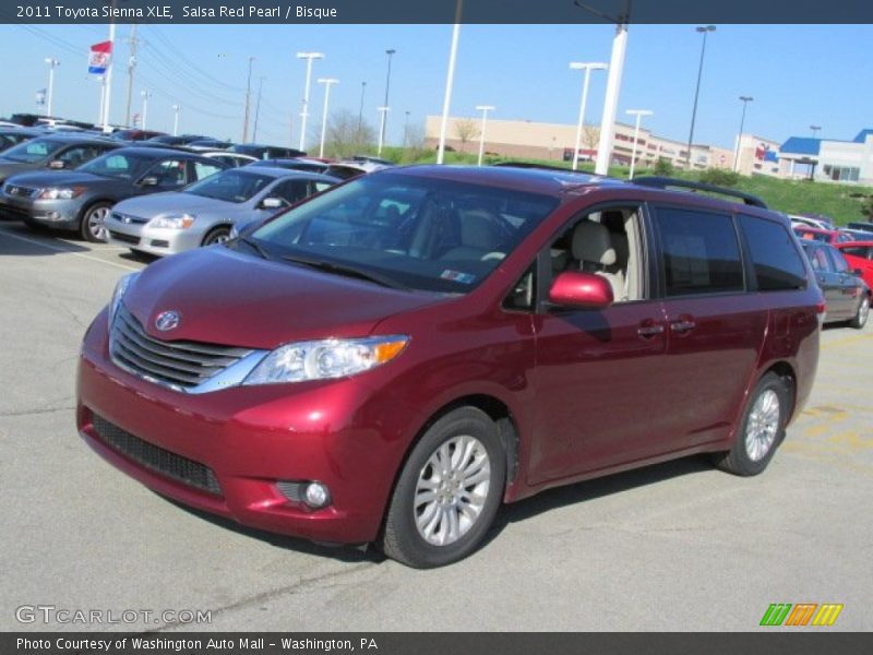 Salsa Red Pearl / Bisque 2011 Toyota Sienna XLE