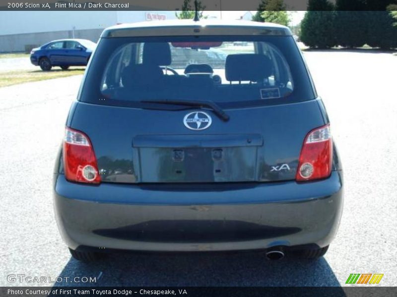 Flint Mica / Dark Charcoal 2006 Scion xA