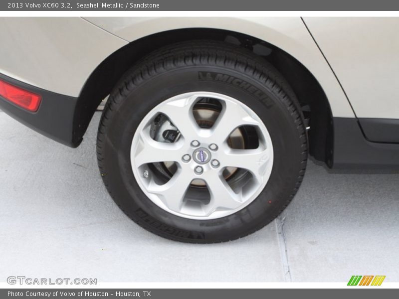 Seashell Metallic / Sandstone 2013 Volvo XC60 3.2