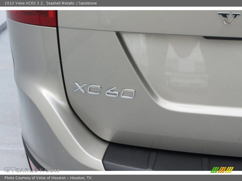 Seashell Metallic / Sandstone 2013 Volvo XC60 3.2
