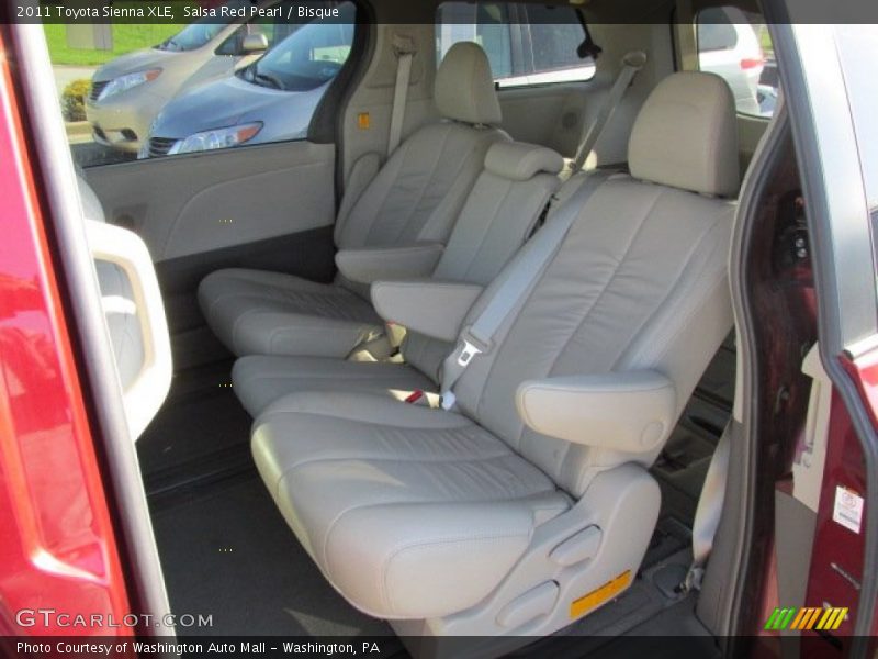 Salsa Red Pearl / Bisque 2011 Toyota Sienna XLE