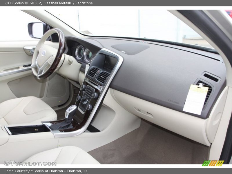 Seashell Metallic / Sandstone 2013 Volvo XC60 3.2