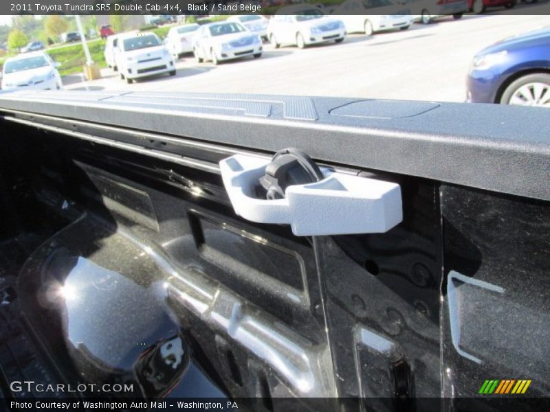 Black / Sand Beige 2011 Toyota Tundra SR5 Double Cab 4x4