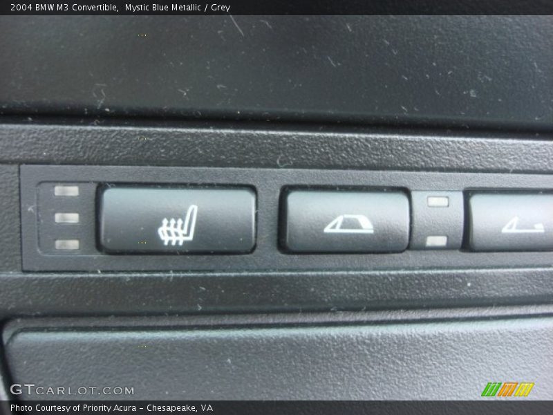 Controls of 2004 M3 Convertible