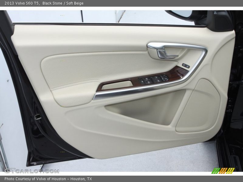 Black Stone / Soft Beige 2013 Volvo S60 T5