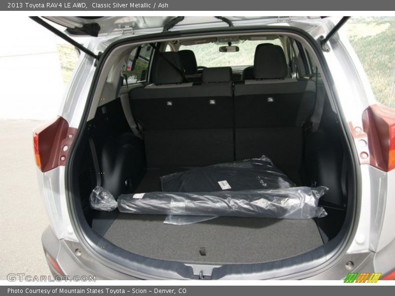 Classic Silver Metallic / Ash 2013 Toyota RAV4 LE AWD