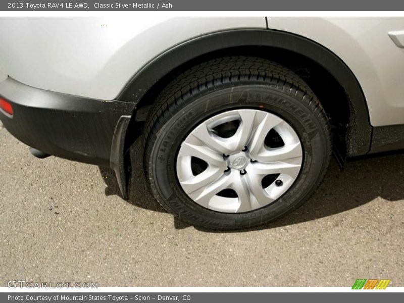 Classic Silver Metallic / Ash 2013 Toyota RAV4 LE AWD