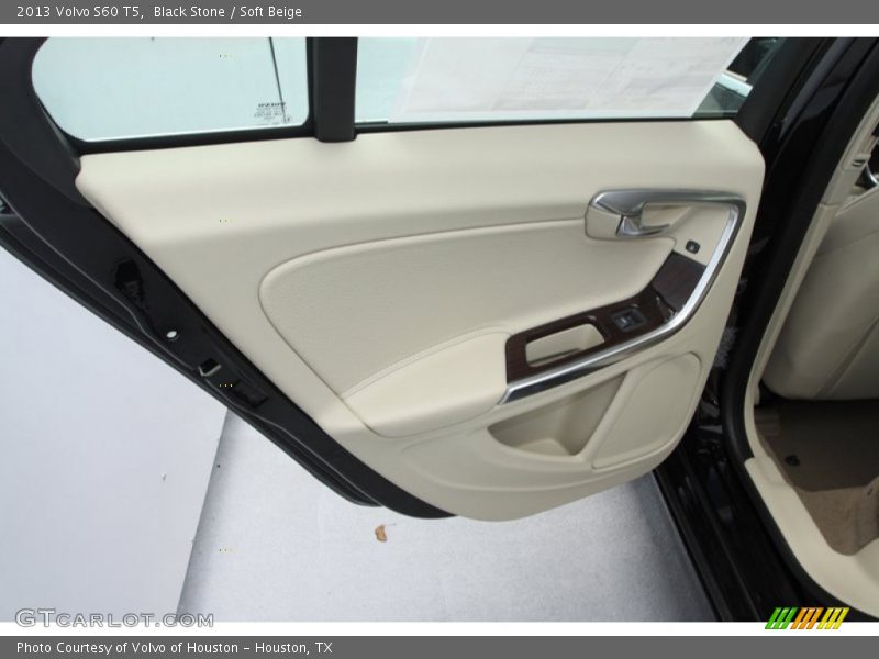 Black Stone / Soft Beige 2013 Volvo S60 T5