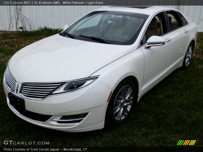 Front 3/4 View of 2013 MKZ 2.0L EcoBoost AWD