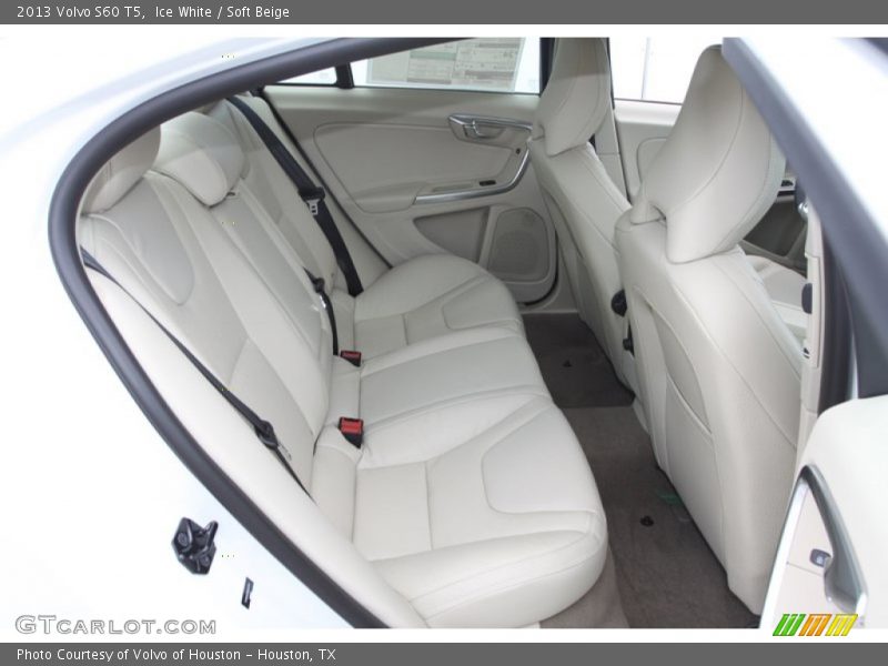 Ice White / Soft Beige 2013 Volvo S60 T5