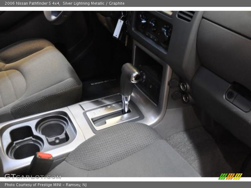 Silver Lightning Metallic / Graphite 2006 Nissan Pathfinder S 4x4