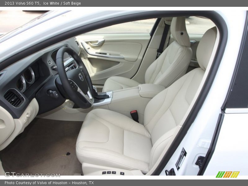 Ice White / Soft Beige 2013 Volvo S60 T5