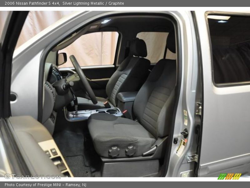 Silver Lightning Metallic / Graphite 2006 Nissan Pathfinder S 4x4