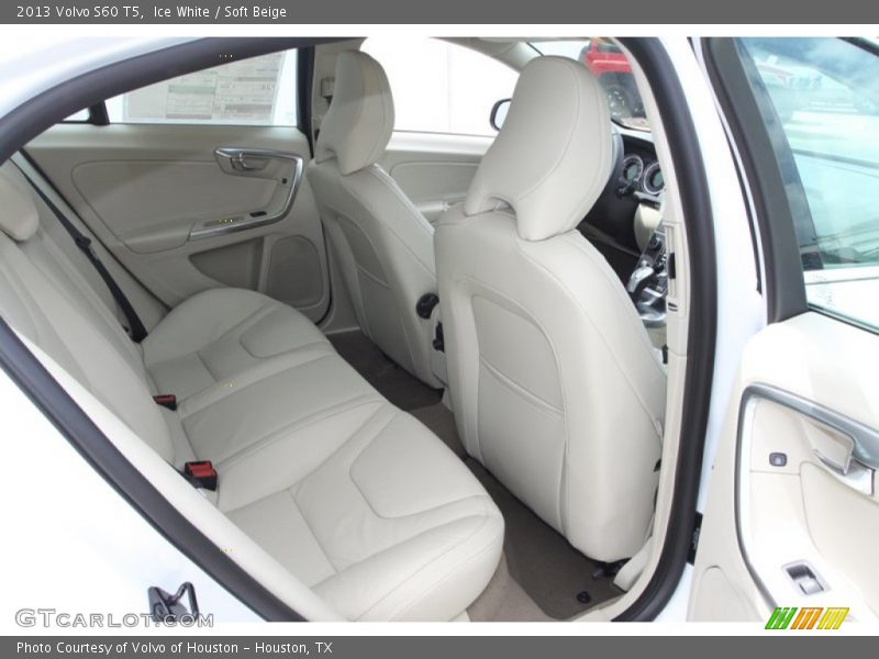 Ice White / Soft Beige 2013 Volvo S60 T5