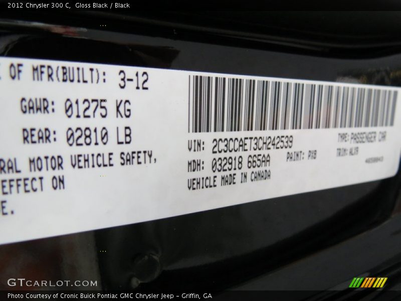 Gloss Black / Black 2012 Chrysler 300 C