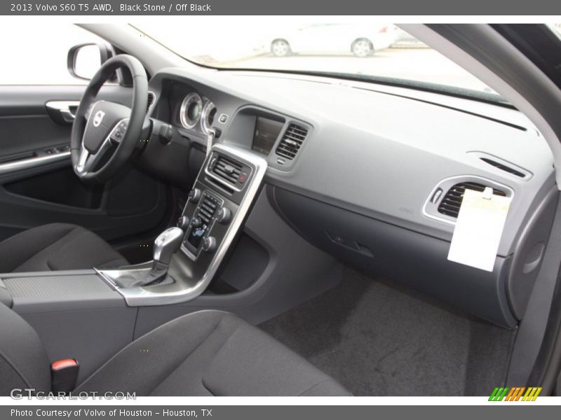 Dashboard of 2013 S60 T5 AWD